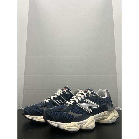 New Balance 9060 Outerspace U9060ECB Size 10.5 Navy Blue White Workout Sneaker main image 5